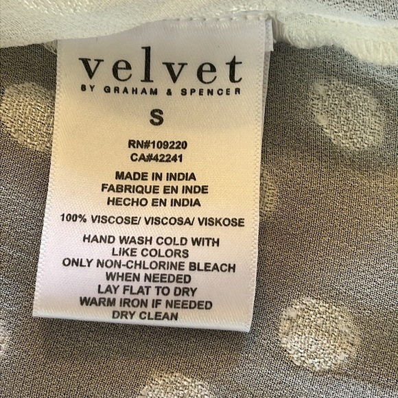 VELVET BY GRAHAM & SPENCER Imani Blouse in White - Picture 7 of 7